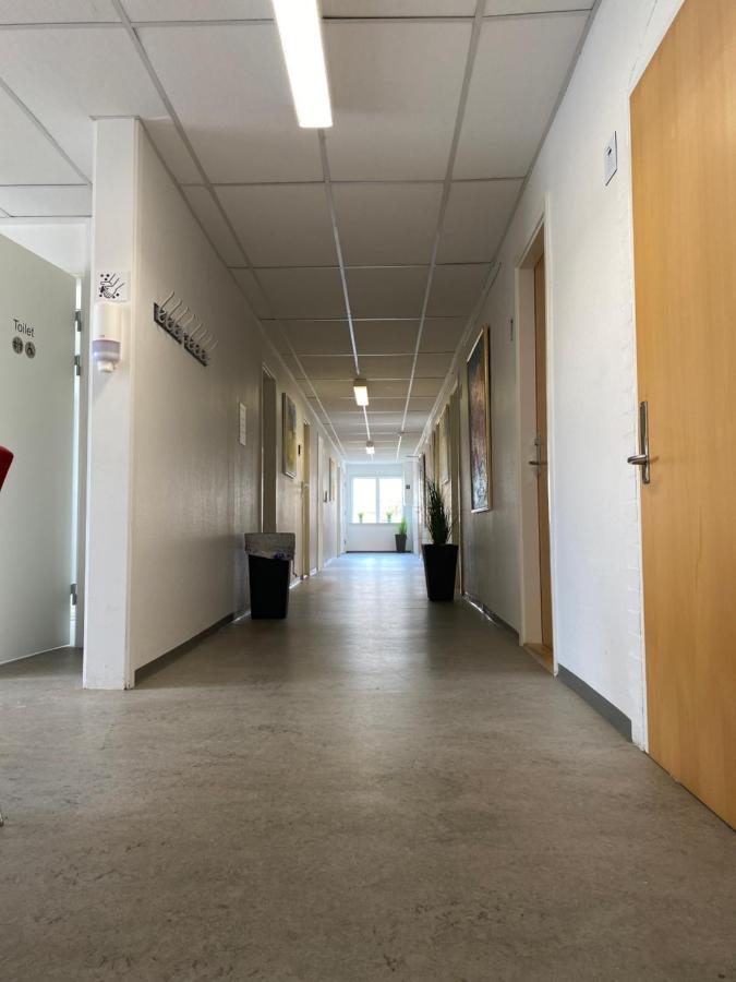 Grindsted - Billund Holiday Rooms エクステリア 写真